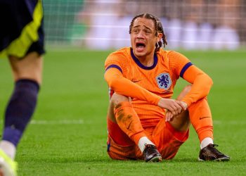 Terugkeer dichtbij Xavi Simons wil alles opofferen voor Barça