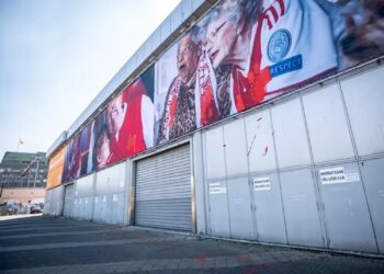 Ophef in Eindhoven vanwege nieuwe Ziggo reclame, PSV-fans zijn woest
