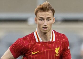 PSV lijkt achter net te vissen: “Deze topsclubs willen Van den Berg”