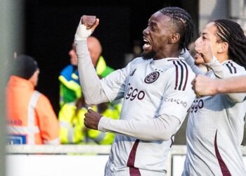 Problemen voor Ajax: ze missen vier belangrijke spelers in de uitwedstrijd tegen Slavia Praag