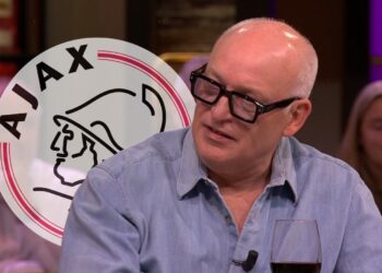 Van der Gijp is niet onder de indruk van de lofzang op Ajax: ‘Wat een gelul, pleur toch op’