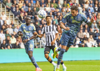 Wout Weghorst slaat opnieuw toe als gouden wissel en bezorgt Ajax de overwinning
