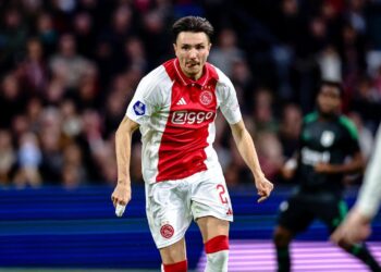 Steven Berghuis en Ajax dichtbij een contractverlenging: ‘In Europa ga ik geen betere club vinden’