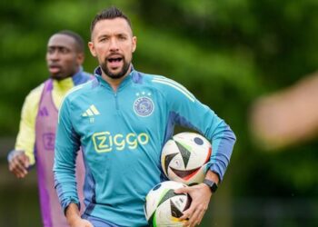 Belangrijke mededeling voor Ajax-fans