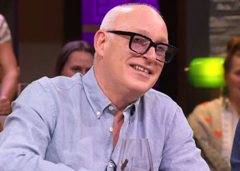 Dit opvallende gebeurde er met René Van der Gijp toen Johan Derksen woedend vertrok