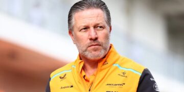 Baas McLaren heeft waarschuwing voor FIA met oog op Verstappen: ‘Genoeg is genoeg!’