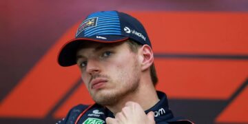 Max Verstappen verliest pole position in Qatar