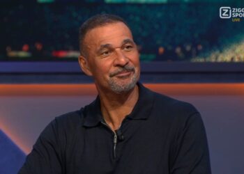 Ruud Gullit hekelt constante focus op Ajax: “Waarom niet naar Feyenoord of AZ?”