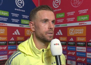 Jordan Henderson dringt aan op transfervrij vertrek bij Ajax en wilt contract ontbinding