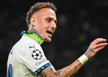 Noa Lang ligt onder vuur: ‘Per direct weg bij PSV!’