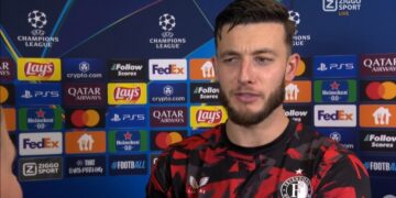 Noa Vahle maakt een gigantische blunder met gênante vraag, Bijlow stomverbaasd