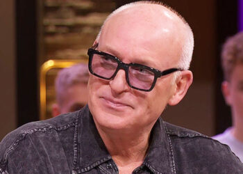 René van der Gijp vol onbegrip na actie van een trainer