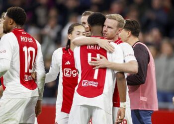 Analisten lovend over Ajax: ‘Geniet hier meer van dan van tiki-taka van Barça’