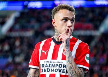 Opmerkelijk: Noa Lang geeft like aan Instagram-bericht van Ajax vlak na puntverlies van PSV