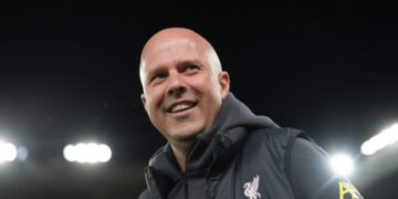 Arne Slot doet opmerkelijke uitspraak na CL-uitschakeling met Liverpool
