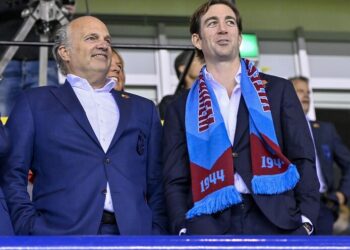 Vitesse neemt grote risico’s en brengt zichzelf in gevaar voor verdere straffen