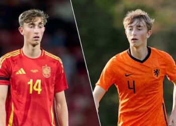 Johan Derksen deelt bizarre informatie over vader Huijsen: ‘Had verkeerde vrienden’