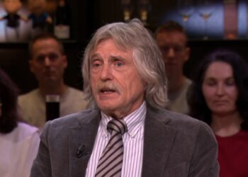 Johan Derksen maakt gehakt van vaste basiskracht Ajax: ‘Speler voor RKC of NAC’