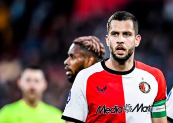 ‘PSV inhalen en nog tweede worden zou mijn grootste prestatie bij Feyenoord zijn’