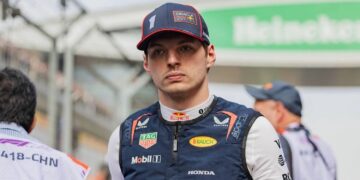 Nederlandse media ‘sprakeloos’ door bizar gedrag Max Verstappen