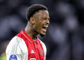 Topclub richt pijlen op Jorrel Hato: ‘Droomtransfer in de maak!’