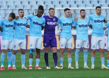 Eerbetoon tijdens wedstrijd krijgt onverwachte wending