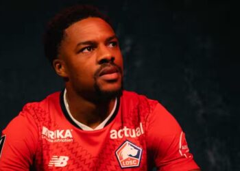 Akpom en zijn vriendin lagen nachten wakker door één beslissing