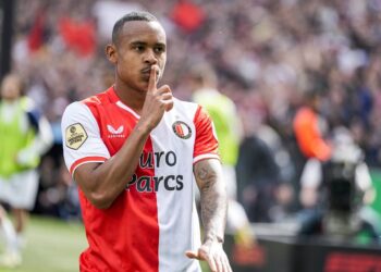 Schokkend! Feyenoord moet flink betalen bij Paixão’s recordtransfer