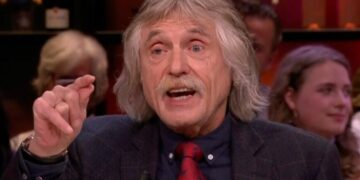 Woedende bekende Nederlander woest op Johan Derksen ‘Hij kletst uit zijn nek’