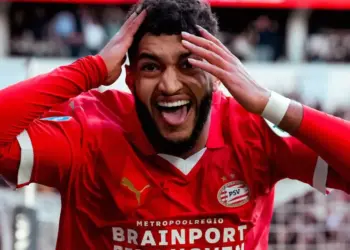 Transferbom in Eindhoven Saibari op weg naar AC Milan Deal kan PSV recordbedrag opleveren