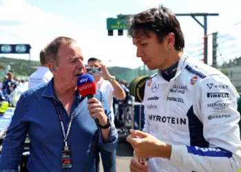 Martin Brundle woest op Verstappen dit kan echt niet meer
