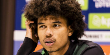 Transfernieuws: Calvin Stengs neemt afscheid van Feyenoord