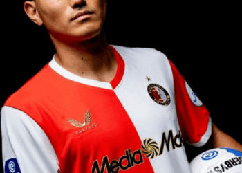 Watanabe houdt serieus letsel over aan fysieke strijd met Goes