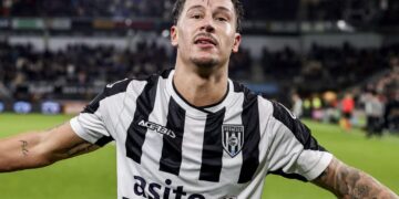 Mario Engels haalt snoeihard uit naar oud-trainer Bas Sibum