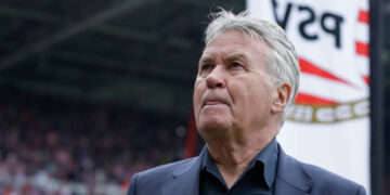 Guus hiddink lijkt verrassende comeback als trainer te maken