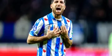 Hij is terug! Jahanbakhsh verrast iedereen met opvallende transfer