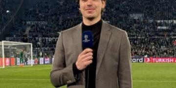 Ziggo-verslaggever Sam blundert live op tv tijdens Oranje-voorbeschouwing